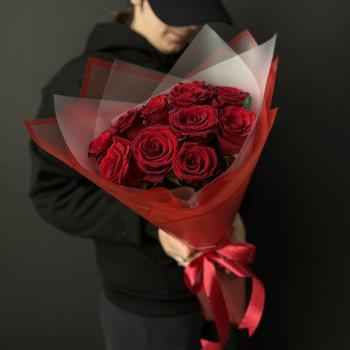 Букет из красных роз