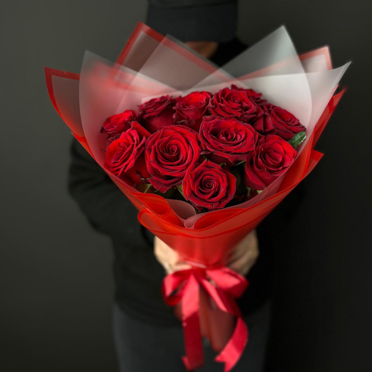Букет из красных роз